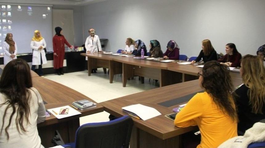 Van’da ‘üreme Ve Cinsel Sağlık Modüler’ Eğitimi