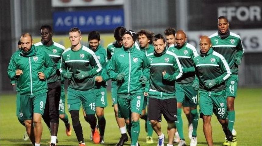 Bursaspor&rsquo;da Galatasaray Mesaisi Başladı