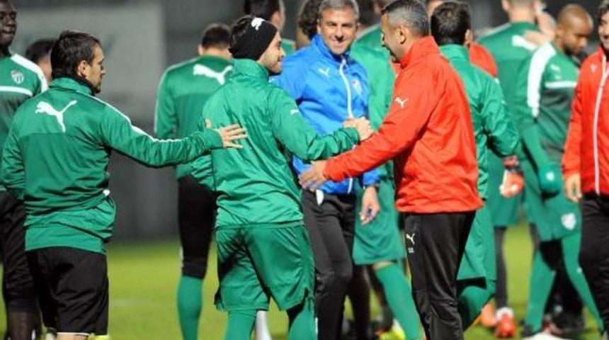 Bursaspor&rsquo;Da Galatasaray Hazırlığı Başladı