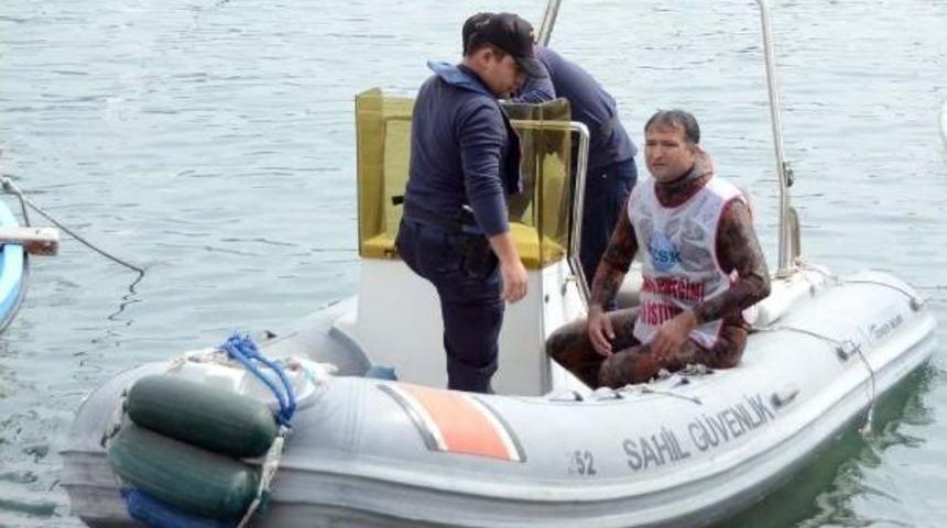 Eylemci &Ouml;ğretmeni Bu Kez Sahil G&uuml;venlik G&ouml;zaltına Aldı