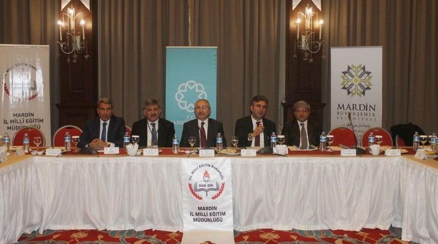 T&uuml;rkiye&rsquo;de 524 Bin Suriyeli &Ouml;ğrenci Eğitim G&ouml;r&uuml;yor