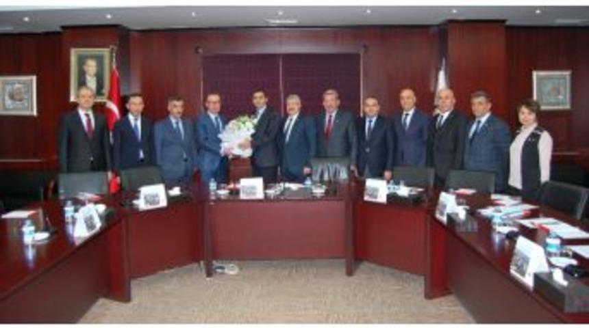 Vergi Dairesi Başkanı Halil Tekin, Gto&rsquo;yu Ziyaret Etti