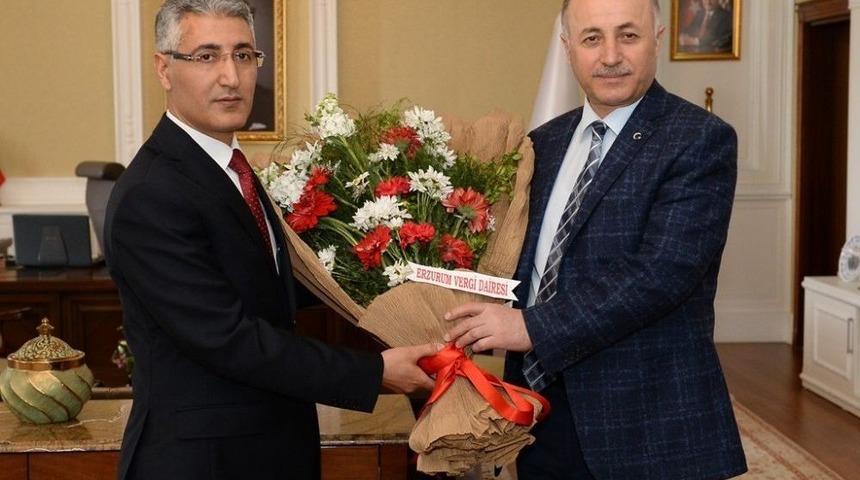 Vali Azizoğlu’na Vergi Haftası Ziyareti