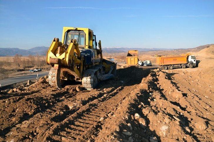 Çorum- Osmancık Yolunda Çalışmalar Başladı G4