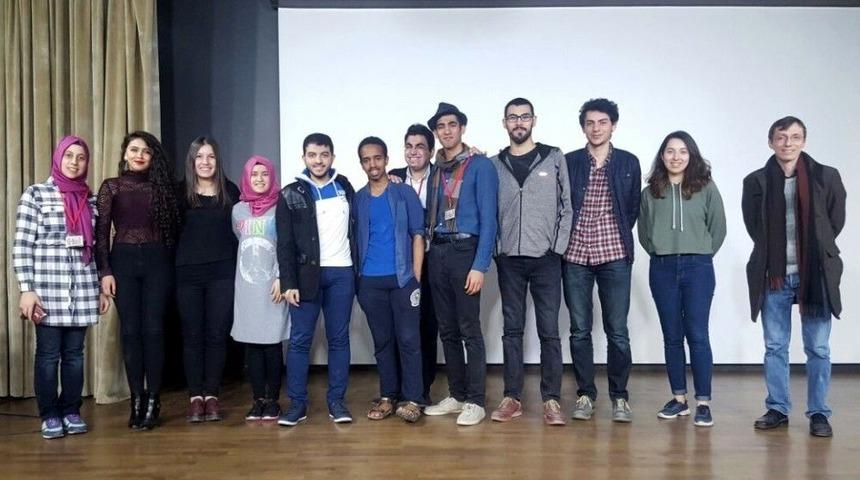 !f İstanbul Bağımsız Filmler Festivali