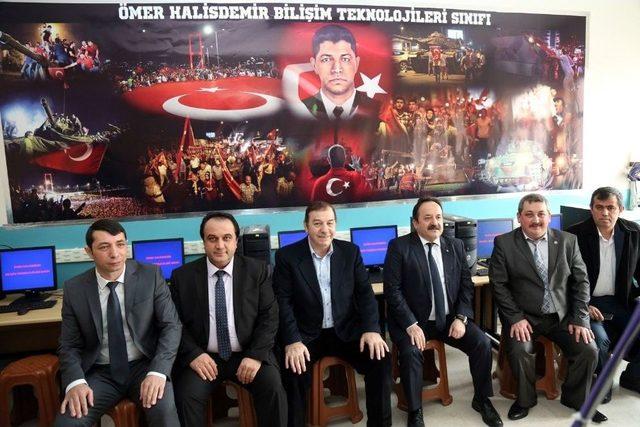 Fahir İlkel Ortaokulu’nda Bilişim Sınıfı Açıldı