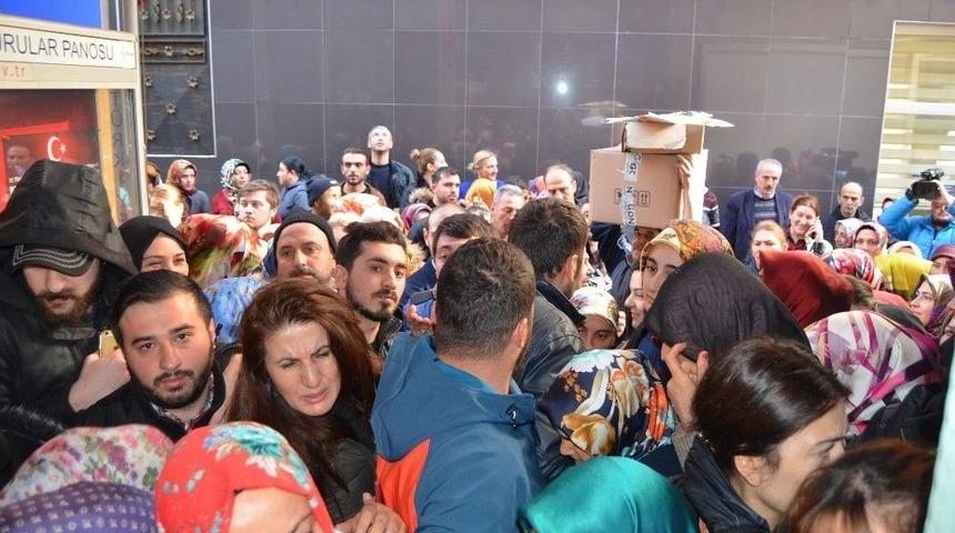 6 Aylık İş İ&ccedil;in İzdiham