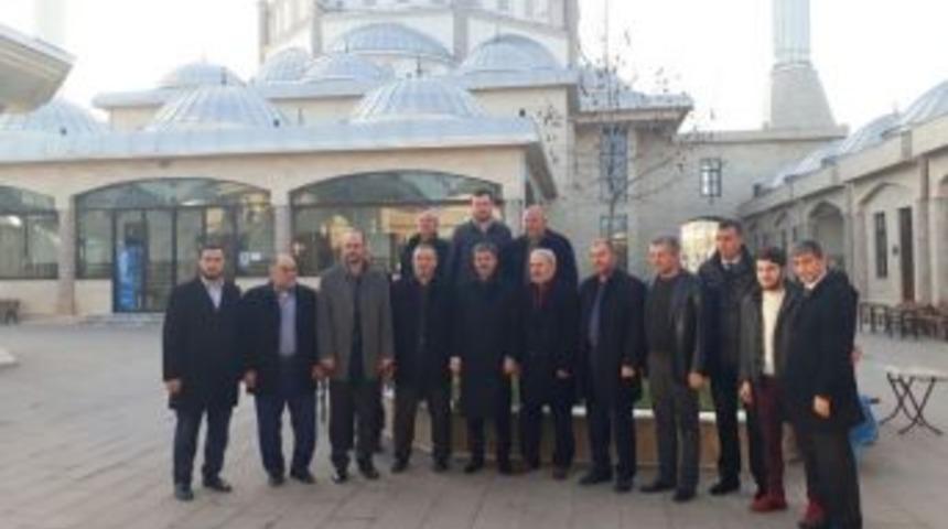 Başkan Alemdar Cami Cemaatine Misafir Oldu