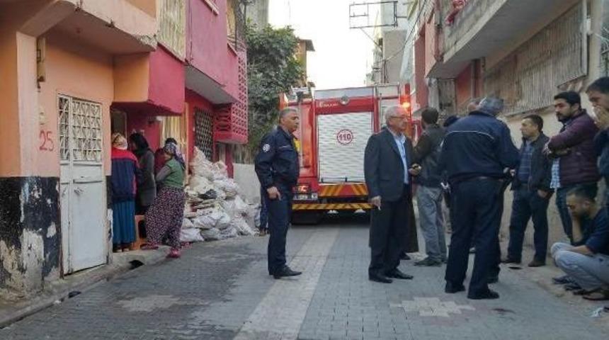 Yanan Evden Koltuk Değneği Ile &Ccedil;ıkamadı, &Ouml;ld&uuml;