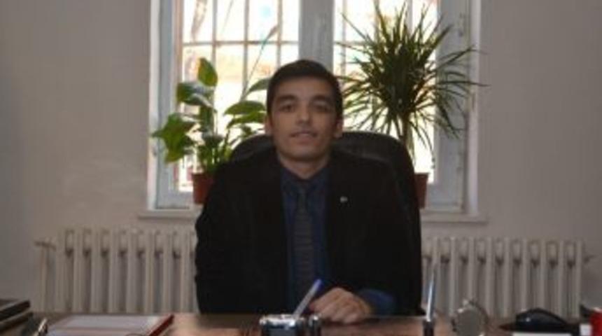 Mezun Olduğu İlkokula M&uuml;d&uuml;r Yardımcısı Olarak D&ouml;nd&uuml;