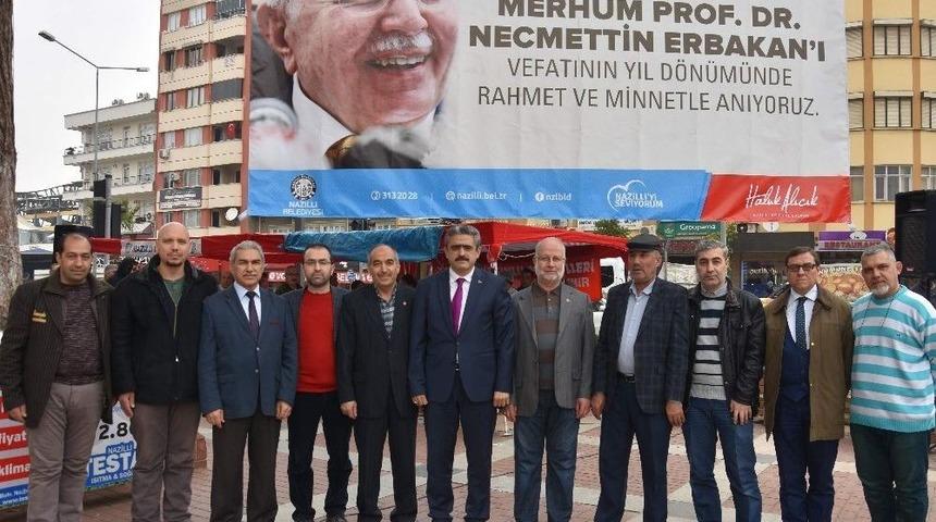 Necmettin Erbakan Nazilli&rsquo;de Dualarla Anıldı