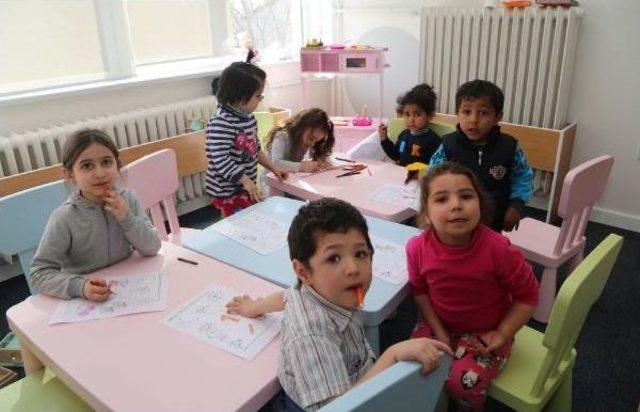 Sivas Valisi'nden Cezaevindeki Çocuklara Oyuncak