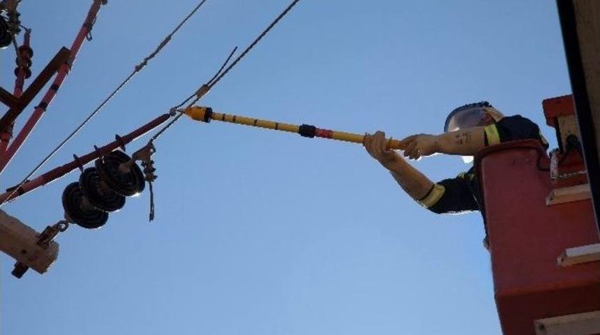 Aedaş, Fırtına Ve Yağışa Karşı Erken Alarma Ge&ccedil;ti