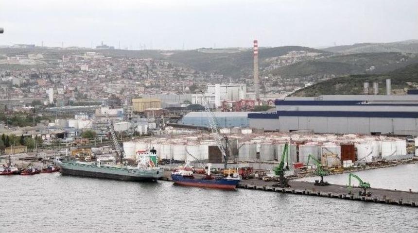 (&ouml;zel Haber) Kocaeli&rsquo;nden Yurt Dışına 6 Ayda 3 Bin 923 Gemi Gitti