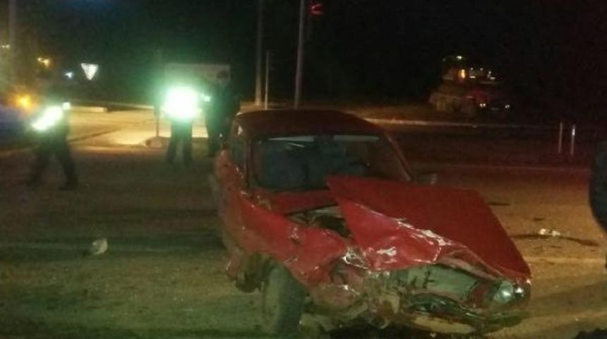 İpsala'da Trafik Kazası: 1 &Ouml;l&uuml;, 5 Yaralı