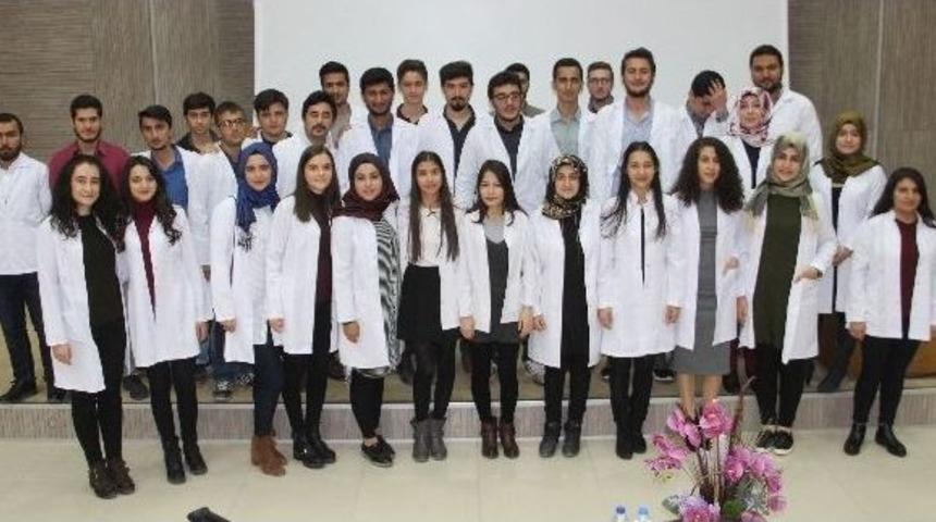 Elazığ&rsquo;da Diş Hekimleri G&uuml;n&uuml; Kutlandı