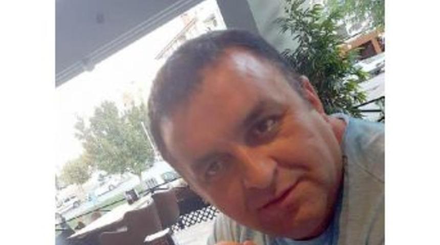 Işıklı Tabeladan D&uuml;şen Iş&ccedil;i &Ouml;ld&uuml;