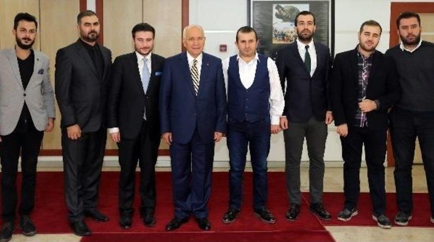 Başkan Yaşar: &ldquo;t&uuml;rkiye&rsquo;yi Geleceğe Hazırlayamıyoruz&rdquo;