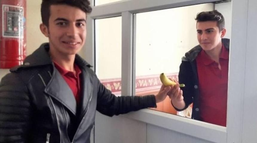 Kargı Metem&rsquo;den &Ouml;rnek Meyve Uygulaması