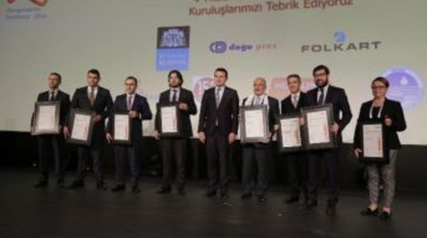 İzmir Medical Park&rsquo;ın &rsquo;m&uuml;kemmellikte 4 Yıldız&rsquo; Gururu