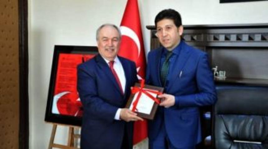 Yeni İl Milli Eğitim M&uuml;d&uuml;r&uuml; G&ouml;reve Başladı