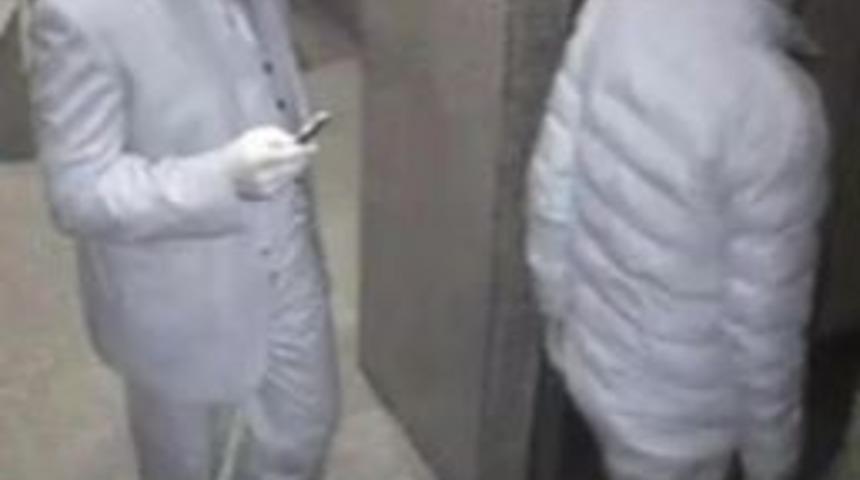 Lüks Ofise Çağırıp Vergi Borcunu Ödeyerek Dolandırdılar