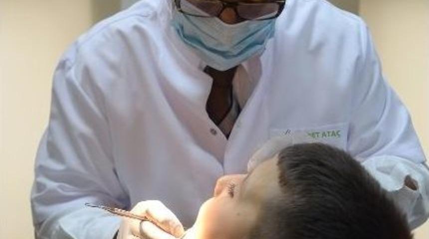 Geleceğe Sağlıkla G&uuml;l&uuml;mseyelim