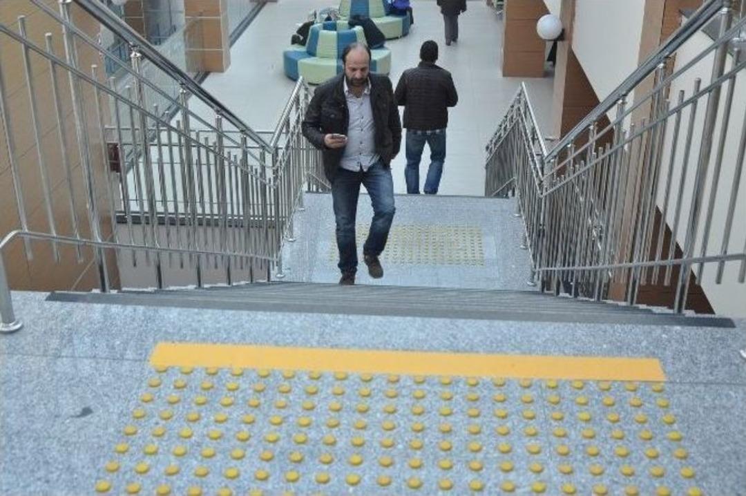 İneg&ouml;l Devlet Hastanesi "engelli Dostu" Oldu