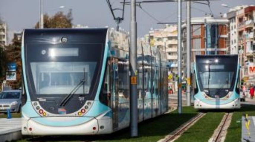 Karşıyaka Tramvayında Son Viraj