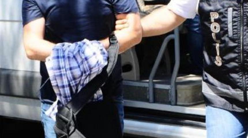 Adana'da 13 Gazeteciye Fet&ouml; Davası