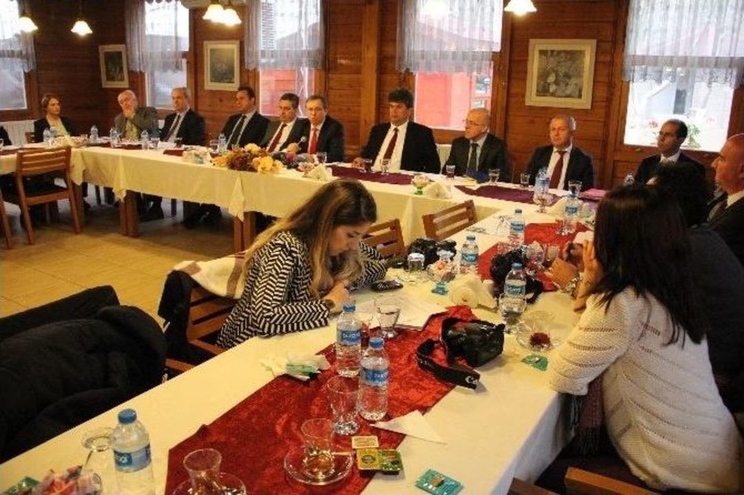 Balkanların En B&uuml;y&uuml;k &Uuml;niversite Hastanesi Yenilenecek