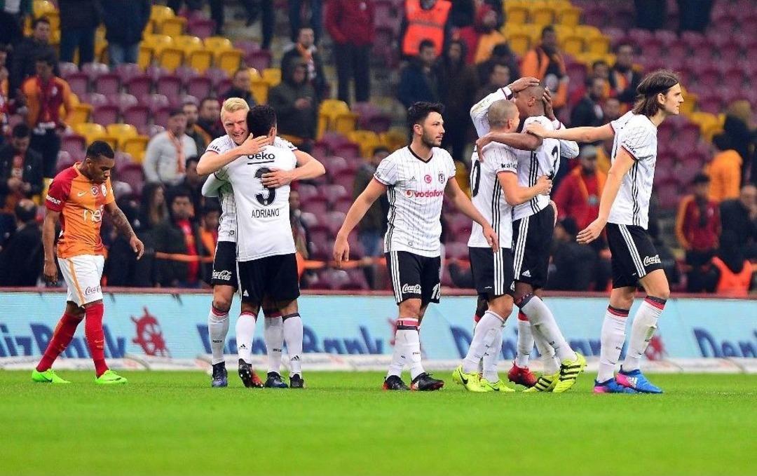 Beşiktaş Arayı Açtı