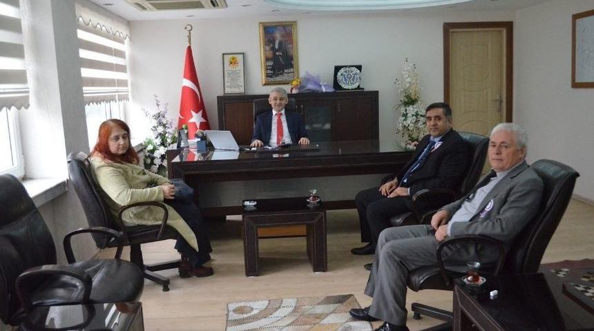 Vergi Dairesi&rsquo;nden Kaymakam G&uuml;ven&rsquo;e Ziyaret