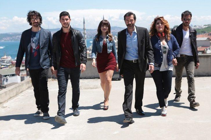 Ulan İstanbul 1. Bölüm Galerisi G1