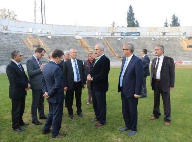 Bursa Atatürk Stadyumu Meydan Oluyor