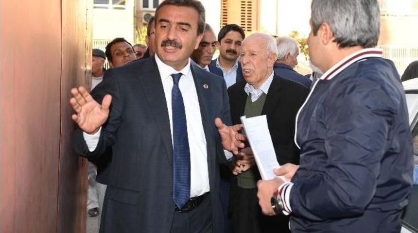 Başkan &Ccedil;etin&rsquo;den &Ccedil;at Kapı Ziyaret