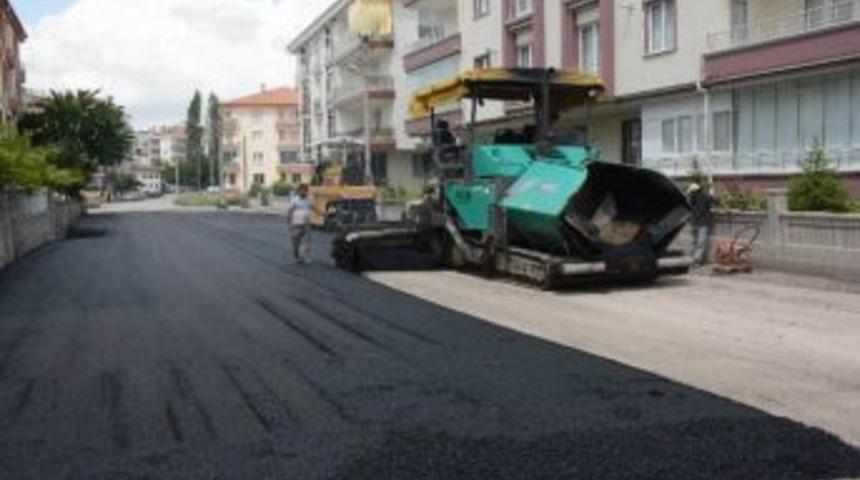 Aksaray Belediyesi Asfalt &Ccedil;alışmalarına Devam Ediyor