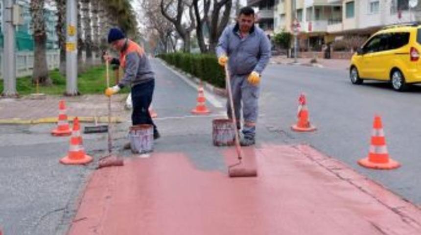 Muratpaşa&rsquo;da Bisiklet Yolları Bakıma Alındı