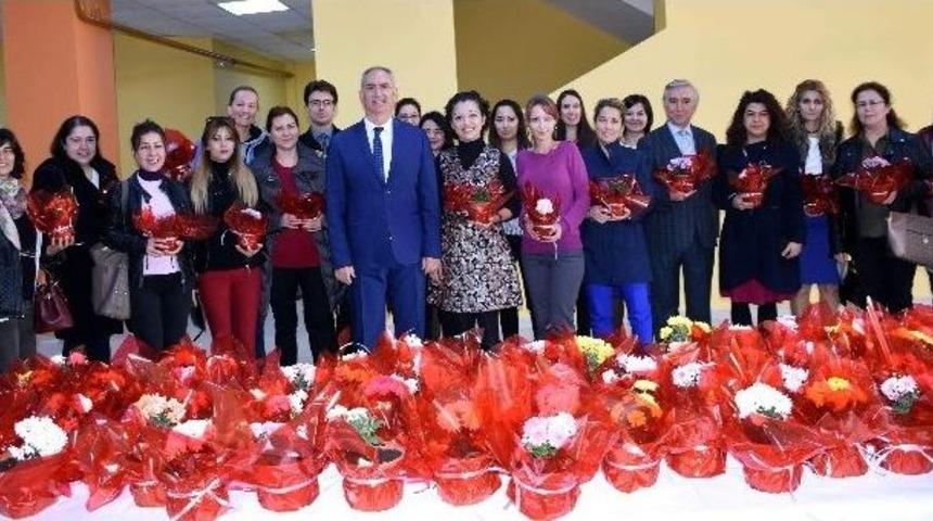 Başkan Kale, &Ouml;ğretmenleri Unutmadı