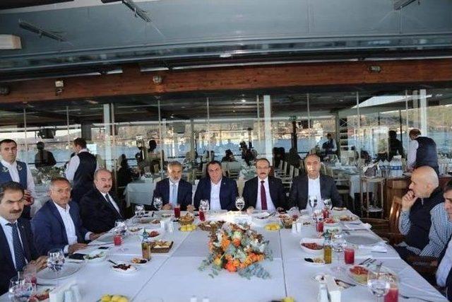 Muş&rsquo;un Geleceği İstanbul&rsquo;da Ele Alındı 1