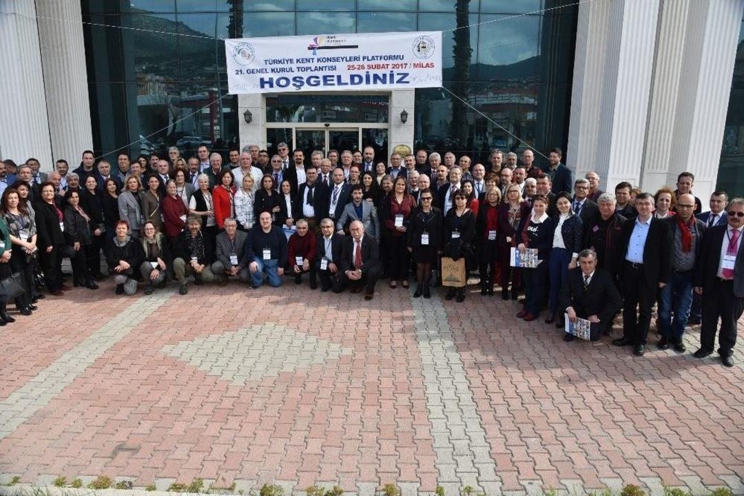 T&uuml;rkiye Kent Konseyleri Milas&rsquo;ta Toplandı