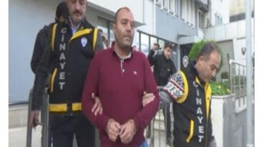 Pompalı T&uuml;fekle Arkadaşını &Ouml;ld&uuml;ren Zanlı Adliyeye Sevk Edildi