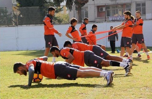 Adanaspor, Antalyaspor Maçı Hazırlıklarını Sürdürdü