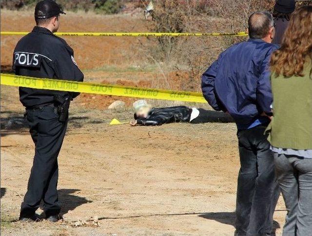 Kayıp &Uuml;niversite &Ouml;ğrencisi &Ouml;l&uuml; Bulundu 3