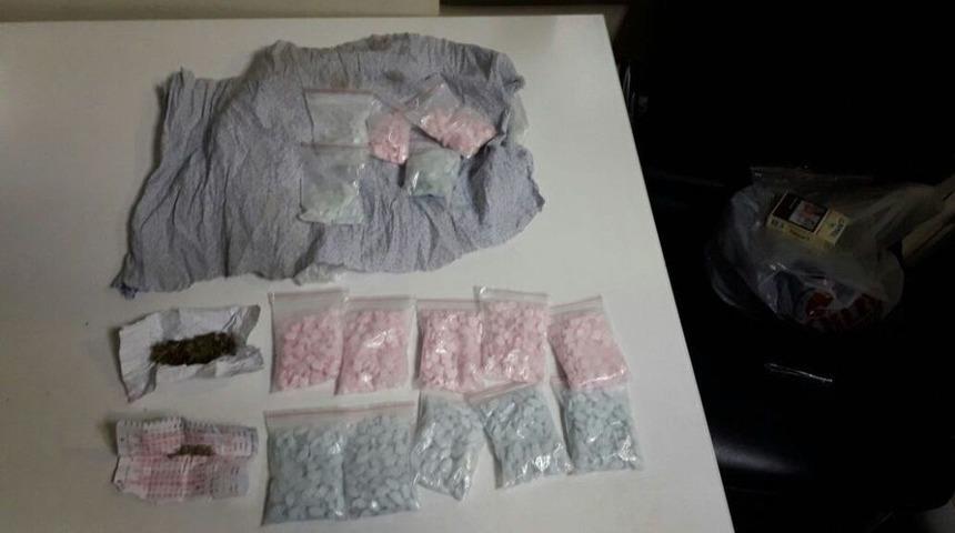 Narkotik Ekipleri Zehir Tacirlerine G&ouml;z A&ccedil;tırmıyor