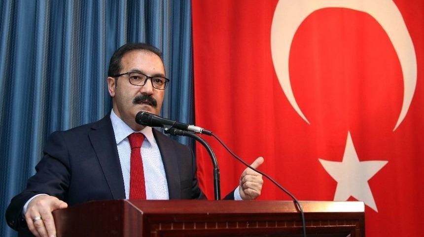 Gaziantep &Uuml;niversitesi Rekt&ouml;r&uuml; Prof. Dr. G&uuml;r: