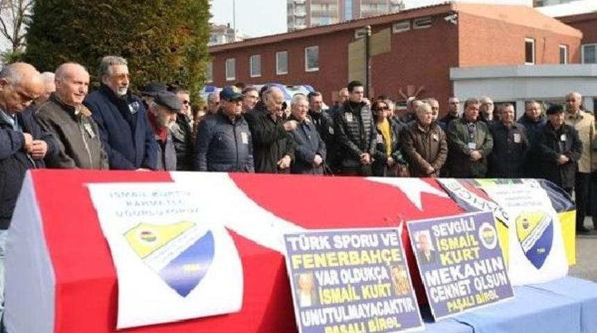 İsmail Kurt I&ccedil;in Fenerbah&ccedil;e Tesislerinde T&ouml;ren D&uuml;zenlendi