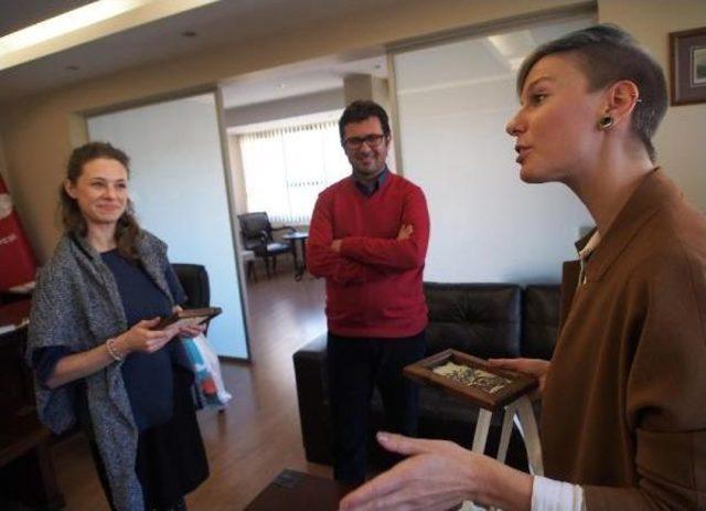 Yarışma Talihlisi &Ccedil;ek Vatandaşı Bergama yı Gezdi 2