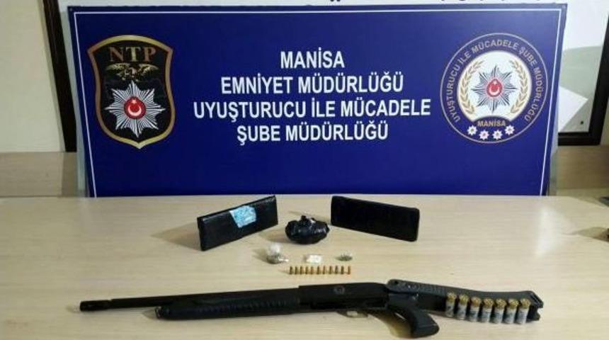 Akhisar'da 2 Kilo Kokain Ele Ge&ccedil;irildi