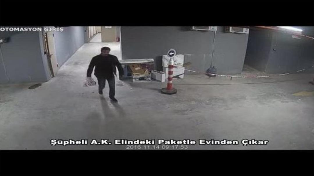 Babasına Bombalı Paket G&ouml;nderen Zanlı Kamerada